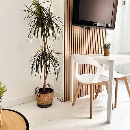 Comfortable Studio In Brussels 35M² Terrace With Bbq Exterior photo