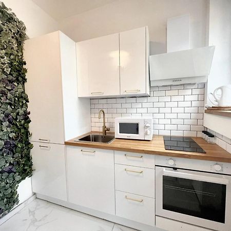 Comfortable Studio In Brussels 35M² Terrace With Bbq Exterior photo