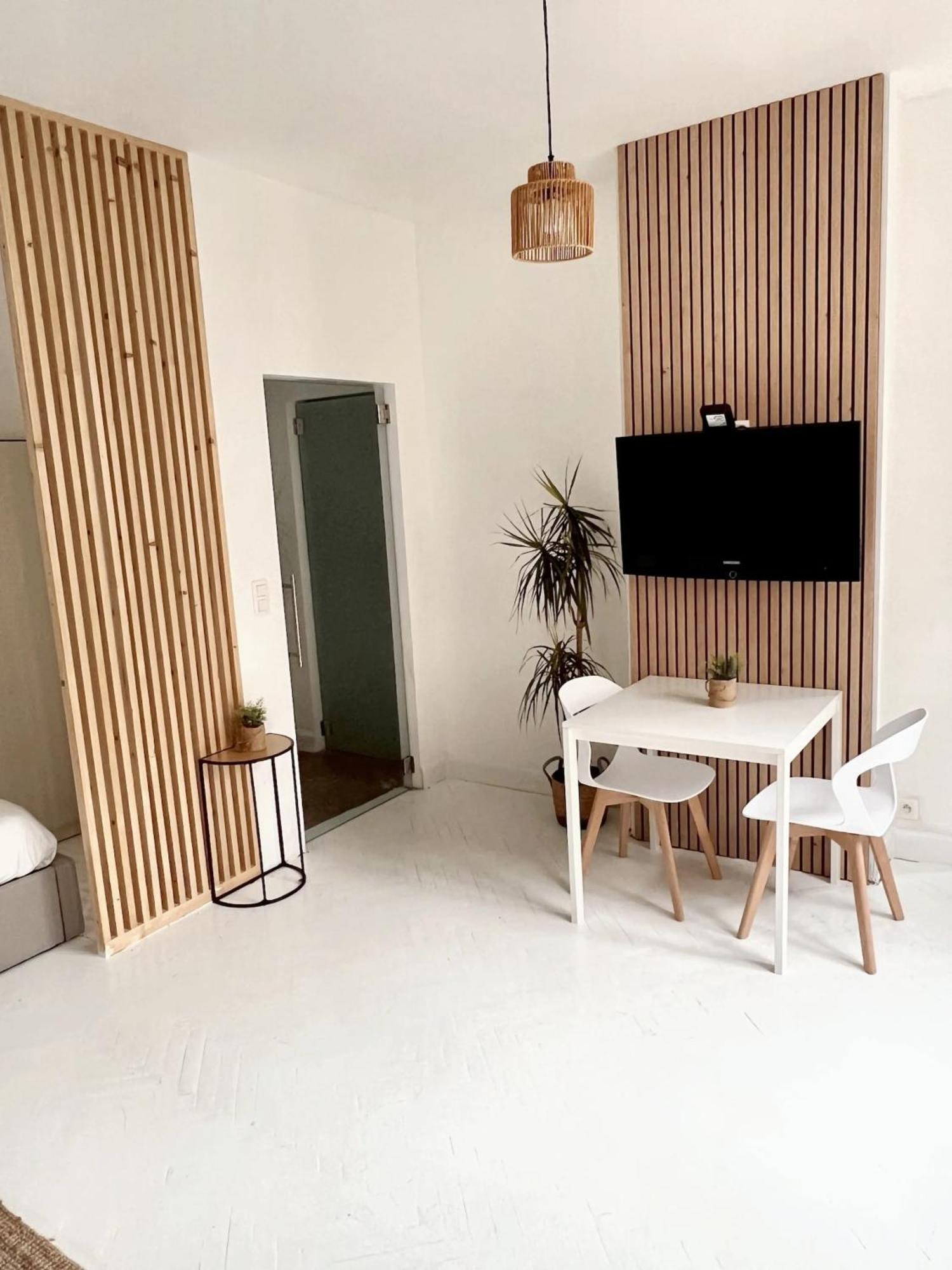 Comfortable Studio In Brussels 35M² Terrace With Bbq Exterior photo