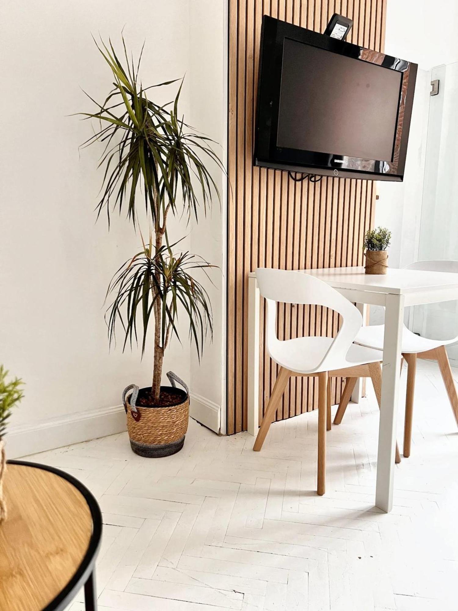Comfortable Studio In Brussels 35M² Terrace With Bbq Exterior photo